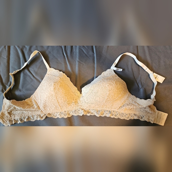 Aerie Real Happy Wireless Lightly Lined Bluegrass Lace Bra, Cream, Size 36D - Picture 1 of 13